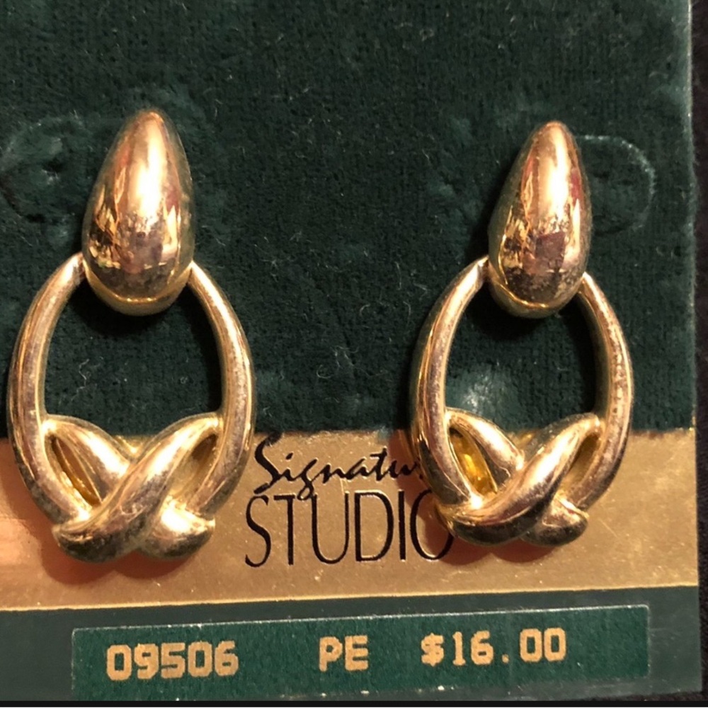 Signature Studio Gold Teardrop Earrings